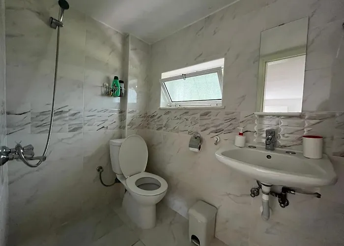 Location In Appartamento Vrahati